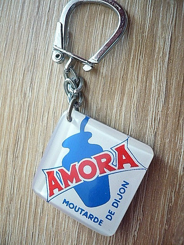 Porte clé amora - porte-clé,