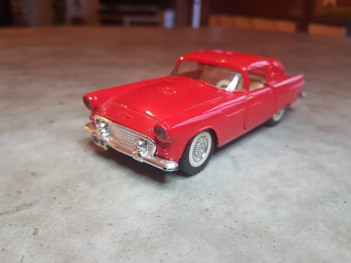 Thunderbird majorette 32 - majorette, 1/32