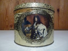 Ancienne boite à gâteaux en