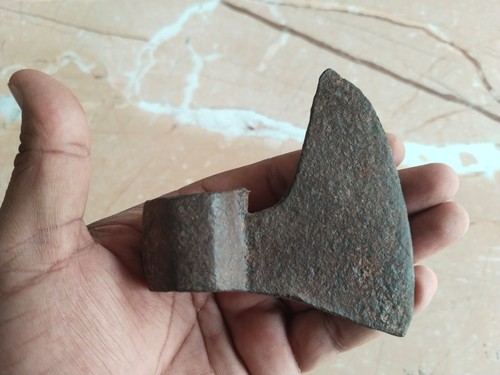 Ancien hache fer - hache, en