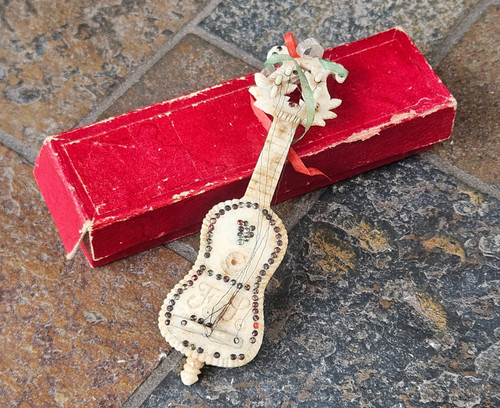 Dollhouse guitare miniature - guitare,