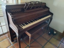 Steinway Louis xv console