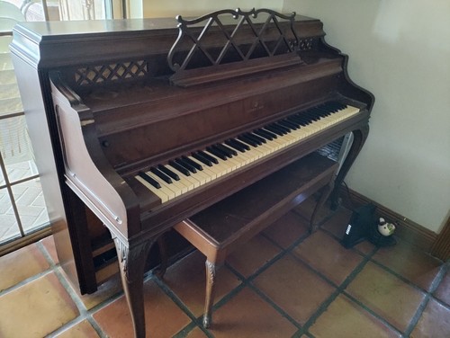 Steinway louis console - steinway, xv