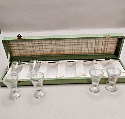 Petits verres liqueur - petits,