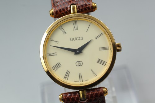 Presque comme neuve montre - neuve],
