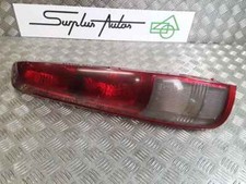 Feu arriere gauche Nissan