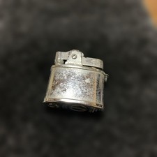 Briquet Royal Star en métal