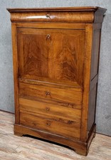 Secrétaire a doucine époque