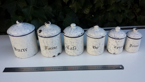 Ancienne série pots à - série, 6