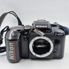 Nikon F-401X Appareil Photo SLR Vintage - Non Testé, Avec Sangle De Cou