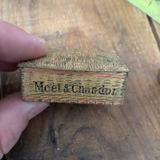 Très Ancien Pyrogène Publicitaire.Boite D’allumettes MOET ET CHANDON.
