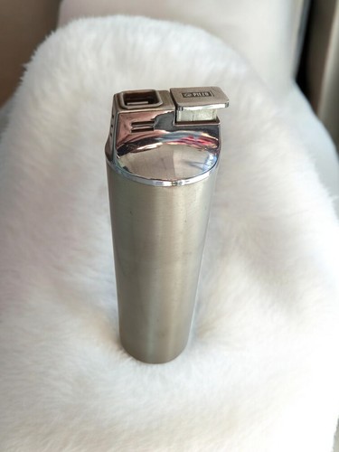 Ancien briquet table - ancien,