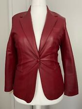     Veste en cuir rouge 1