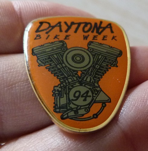 Rare pin rassemblement moto - rare, pin's