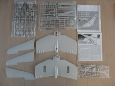 Maquette avion amt - 1/72,