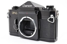 【Exc+5】Appareil photo argentique 35 mm noir Canon F-1 F1 modèle tardif...