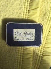 - Boite de cachets Kalmine