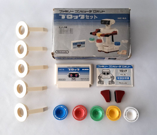 Nintendo famicom robot block - robot,
