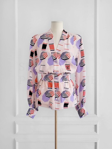 Nwot chanel 2019 - nwot,