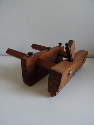 Rabot bouvet art populaire - ,