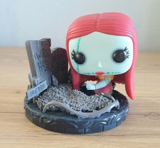 L´étrange Noël de Mr. Jack 30th POP! Deluxe Disney Vinyl figurine Sally w/Graves
