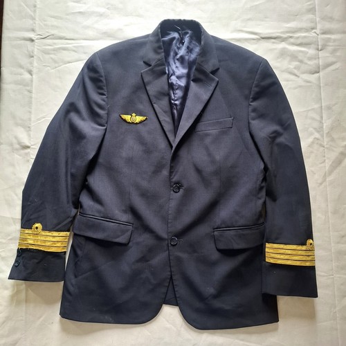 Airline pilot captain uniform - pilot,