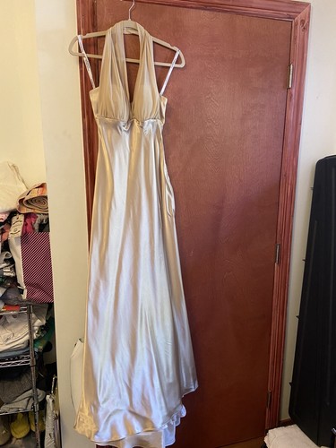 David bridal dress new 4 - sz,