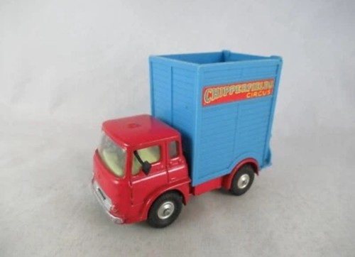 Corgi toys chipperfields - toys,