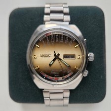 Montre Orient College