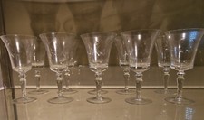 Set de 10 verres à vin vintage '50 sculpté hauteur 16 cm diametre 7 cm
