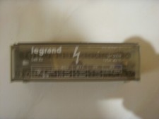 REPARTITEUR LEGRAND 048 82 2 POLES