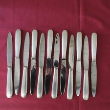 12 couteaux à entremet en