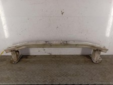 Renfort pare choc avant