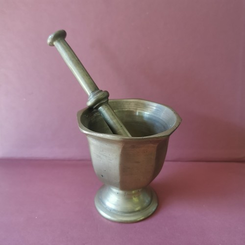 Ancien mortier pillon - ancien, en