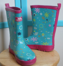 P32 BOTTES de pluie caoutchouc   TRESSPASS  modèle « Peacock Print » fond turq