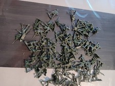 Lot de petits soldats