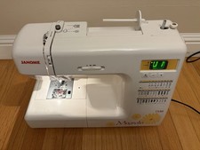 Janome Magnolia 7330