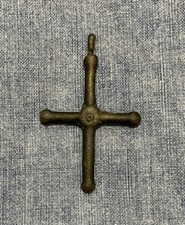 Pendentif Croix Médiéval 
