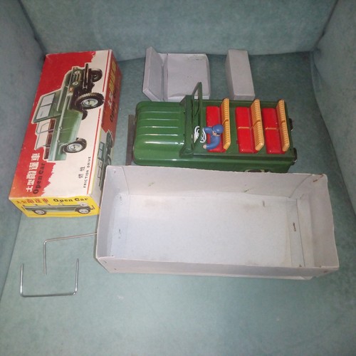 Rare ancienne jeep - , made