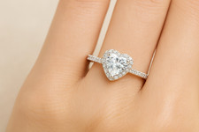 Bague en forme de cœur en