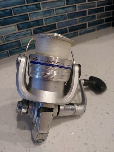 Daiwa shock 3000 spinning - daiwa, 3000-b