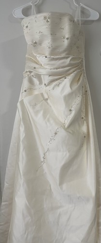 Pronovias barcelona pre - pronovias, pre-owned