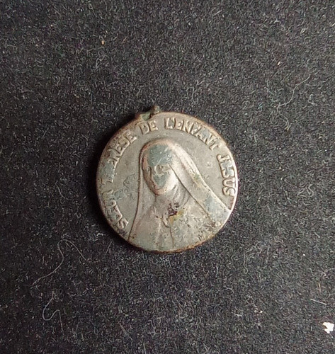 Médaille religieuse ancienne