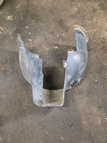 Audi 2002 pare boue - audi, pare-boue