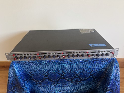 Klark teknik quad - teknik,