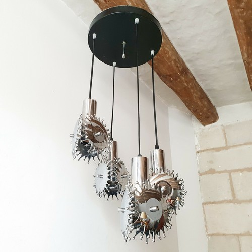 Lustre suspension cascade 1970 - suspension,