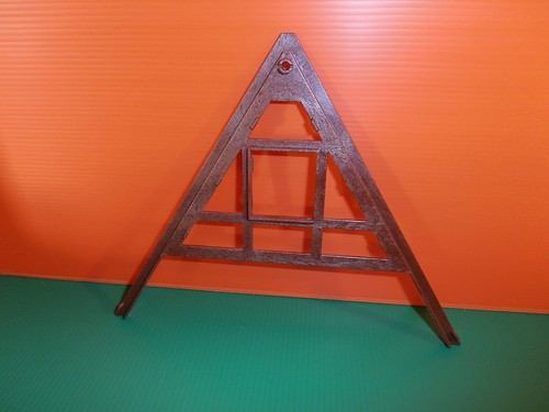 Sympa facade triangle - triangle, maison