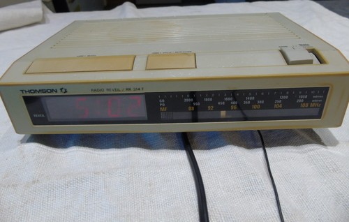Ancien radio réveil thompson - réveil,