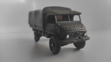 Camion militaire baché Dinky