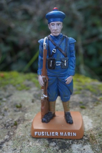 Re0517 figurine statuette - re0517,